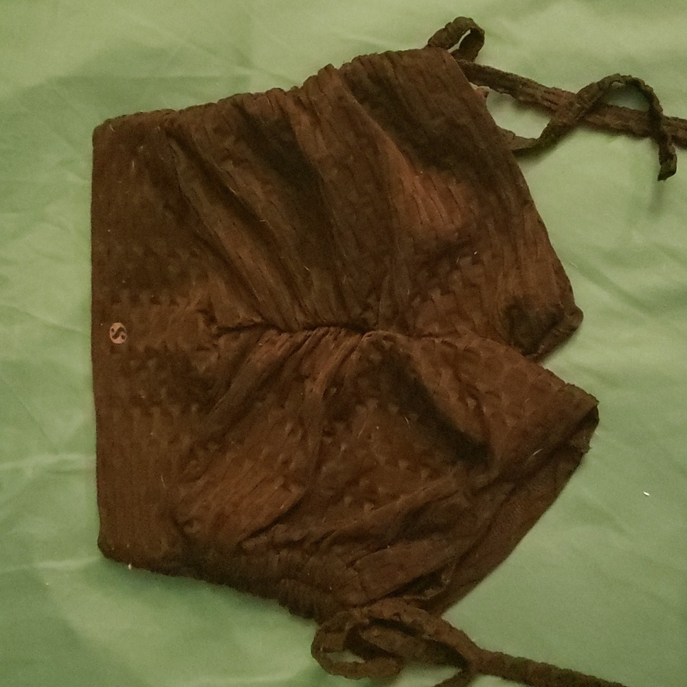 Slide Ruched workout shorts - Picture 3 of 4